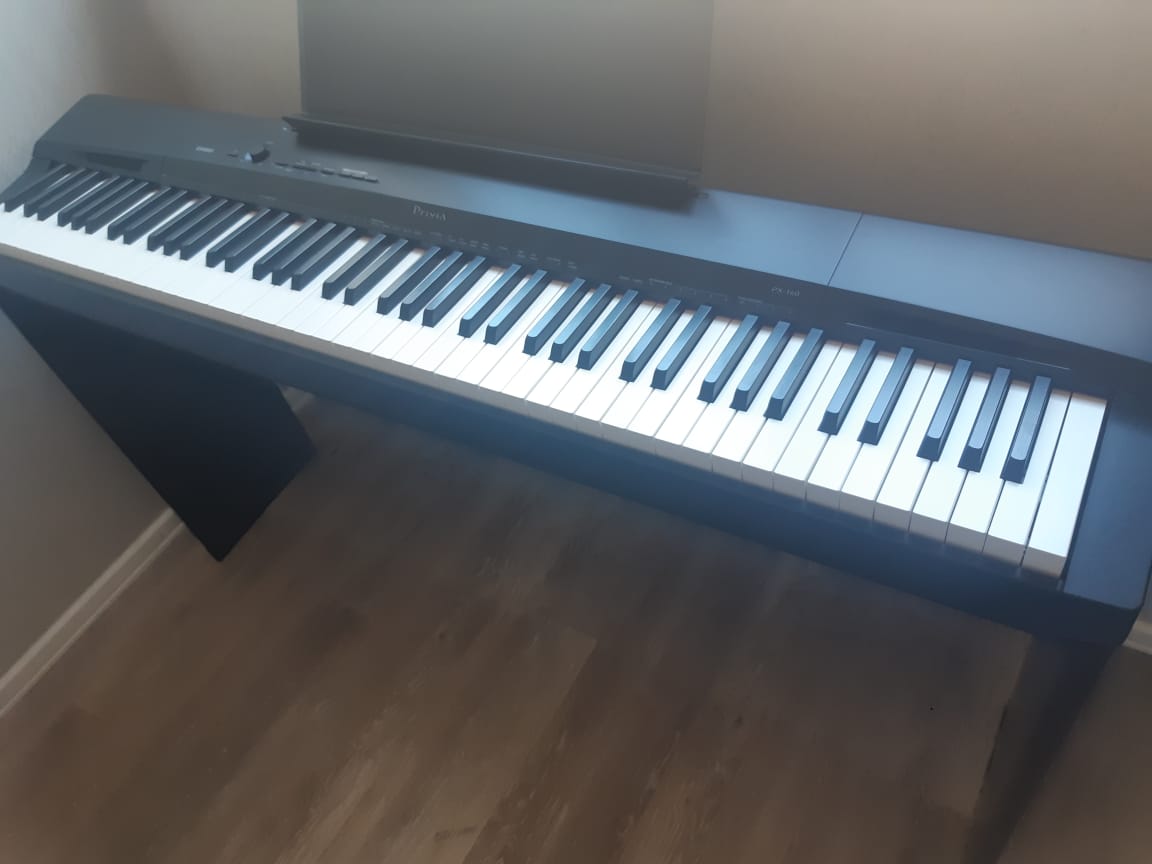 Produto - CASIO PRIVIA PX-160 PIANO DIGITAL COM ESTANTE ( 1 MÊS DE USO